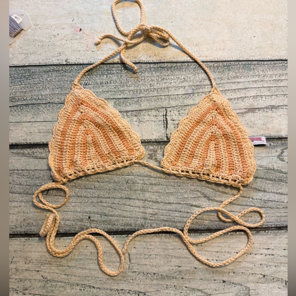 True Religion yellow pattern crochet knit bikini swim top. L